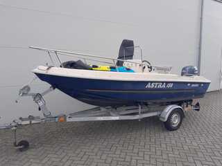 Consoleboot Astra met Yamaha 60pk EFI 2009, Blauw